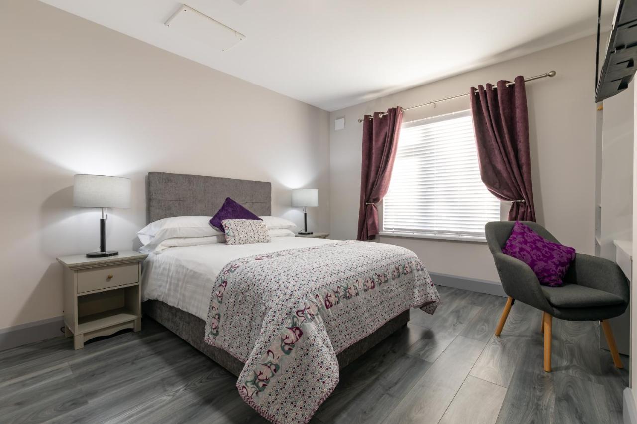 Brookville Guesthouse Талламор Экстерьер фото