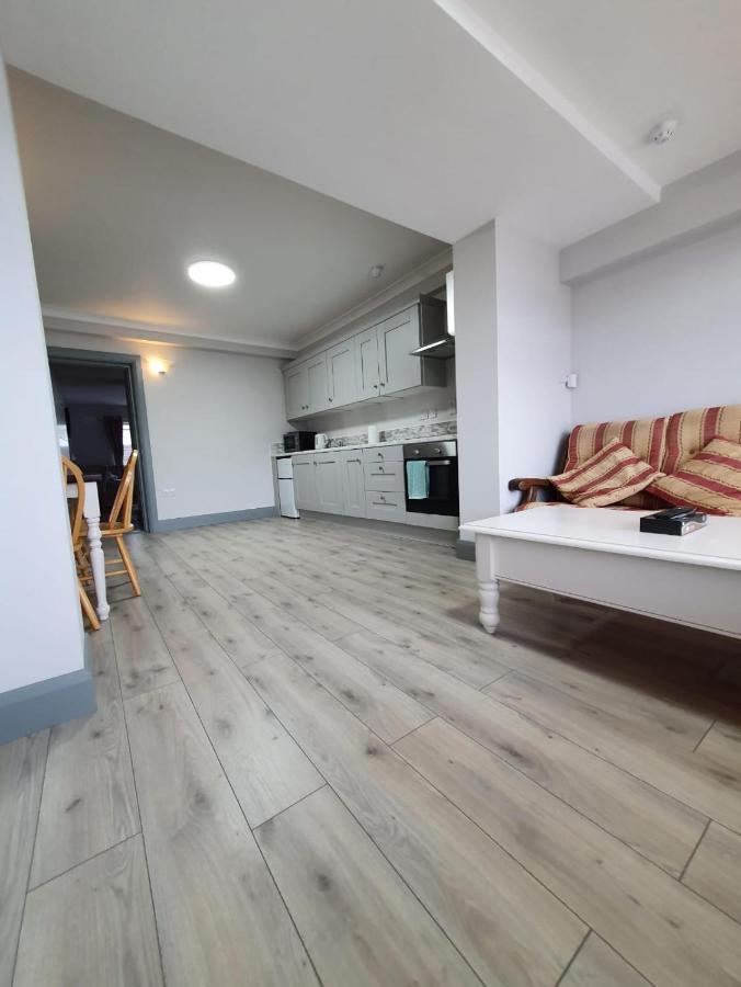 Brookville Guesthouse Талламор Экстерьер фото